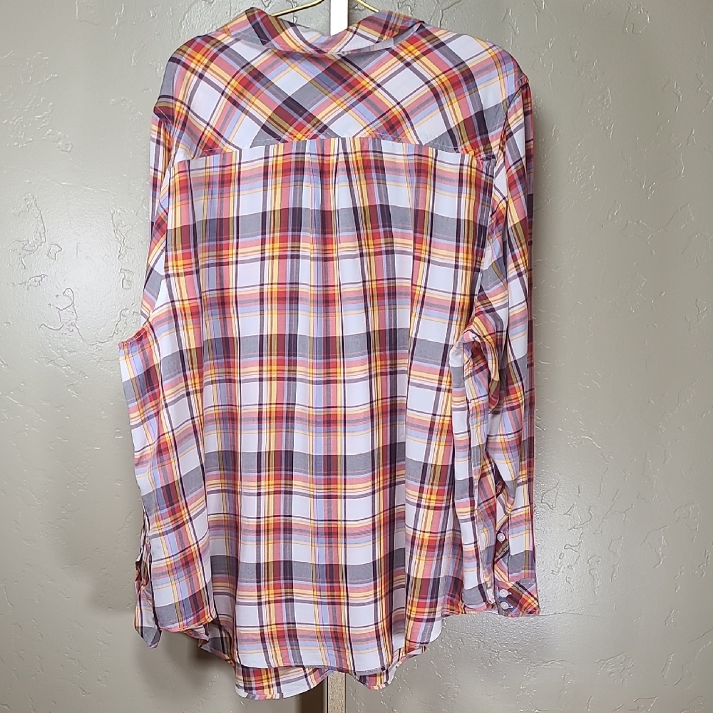 Torrid Multicolor Plaid Oversized Button Down Shi… - image 7
